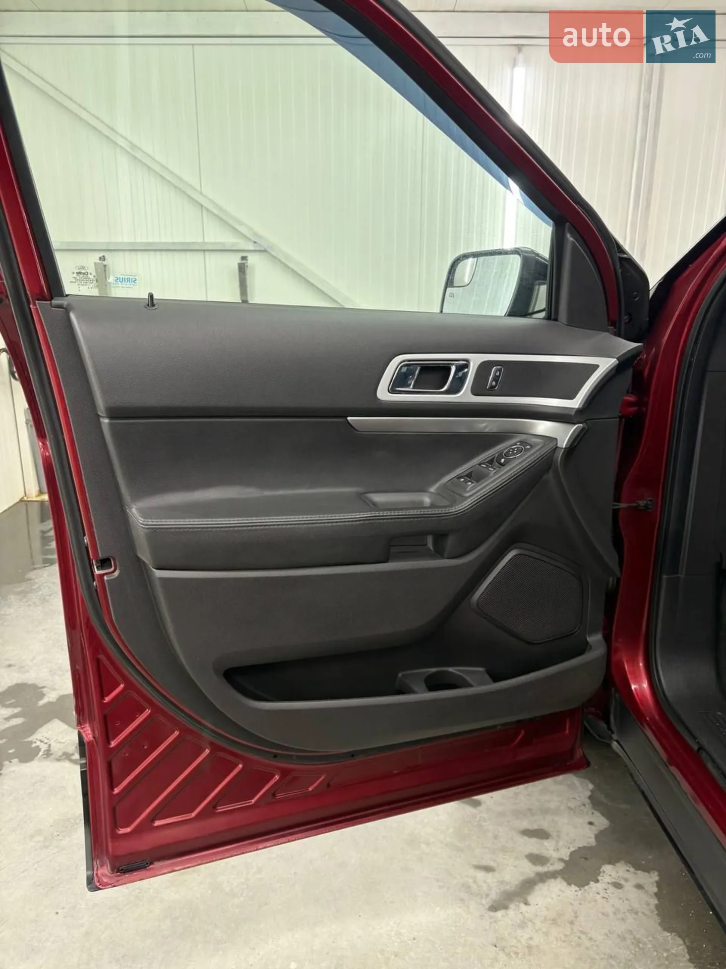 2014 Ford Explorer - мініатюра 20