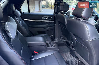 Внедорожник / Кроссовер Ford Explorer 2015 в Одессе