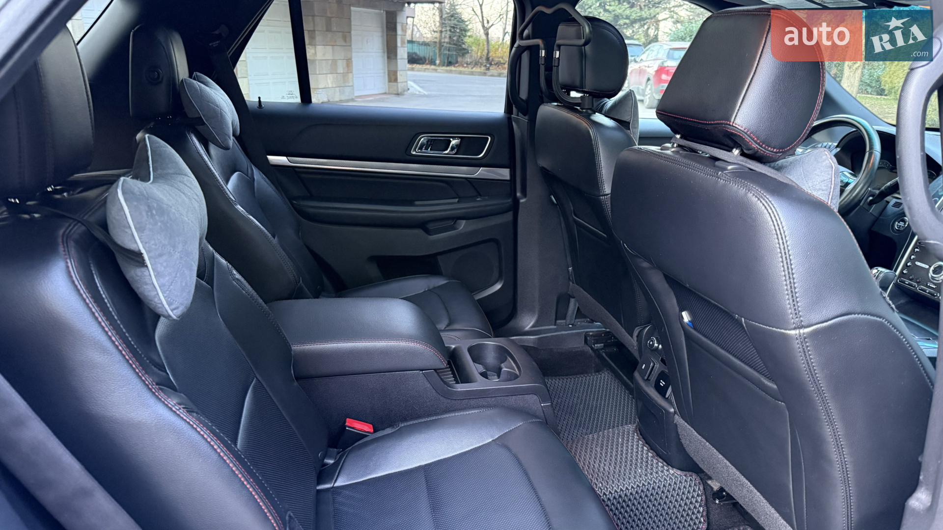 2015 Ford Explorer - мініатюра 12