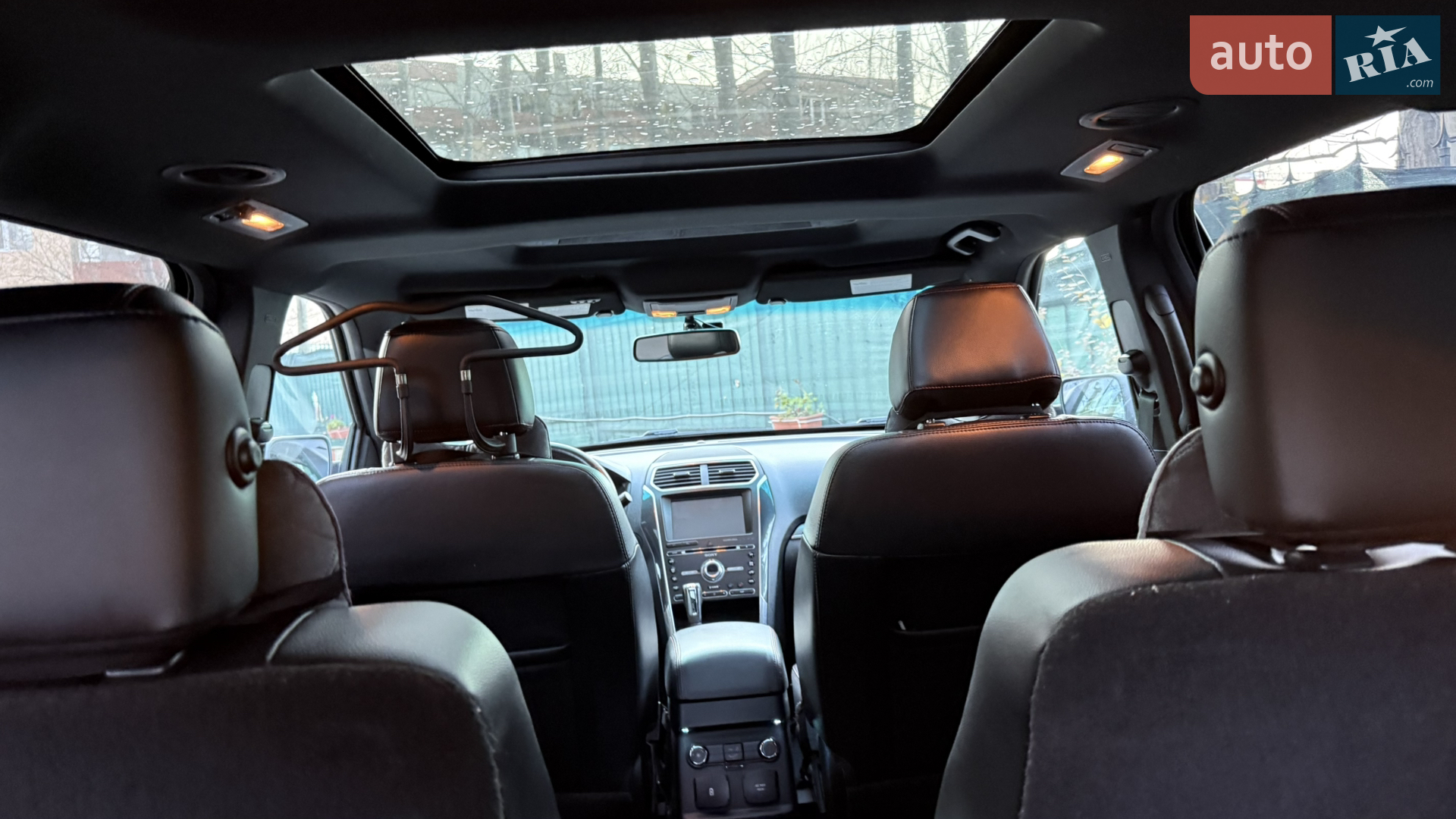 2015 Ford Explorer - мініатюра 23