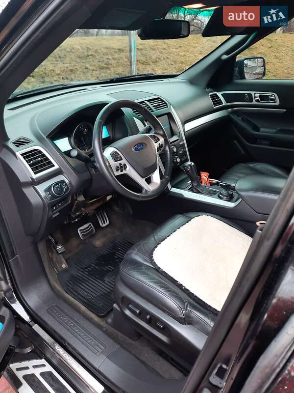 Внедорожник / Кроссовер Ford Explorer 2014 в Ивано-Франковске фото 4 Внедорожник / Кроссовер Ford Explorer 2014 в Ивано-Франковске