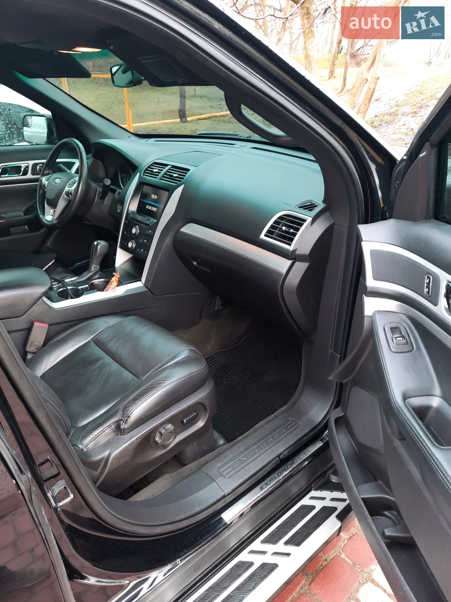 Ford Explorer 2014 VIN 1FM5K8D82FGB66322 фото оголошення 6 з 8