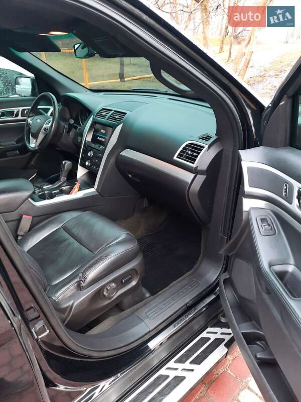 Внедорожник / Кроссовер Ford Explorer 2014 в Ивано-Франковске фото 6 Внедорожник / Кроссовер Ford Explorer 2014 в Ивано-Франковске