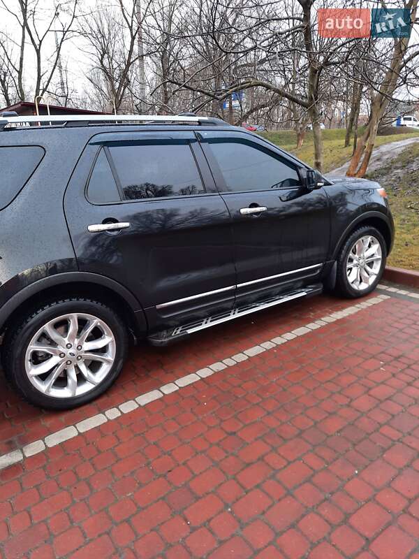 Внедорожник / Кроссовер Ford Explorer 2014 в Ивано-Франковске фото 2 Внедорожник / Кроссовер Ford Explorer 2014 в Ивано-Франковске