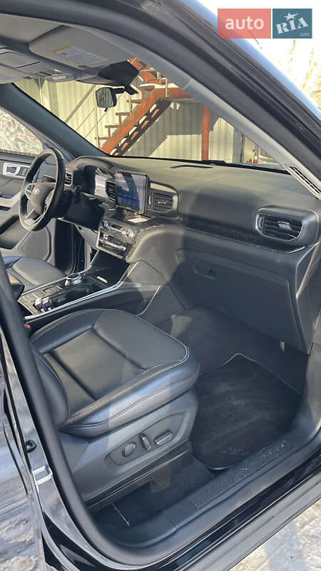 Внедорожник / Кроссовер Ford Explorer 2020 в Киеве