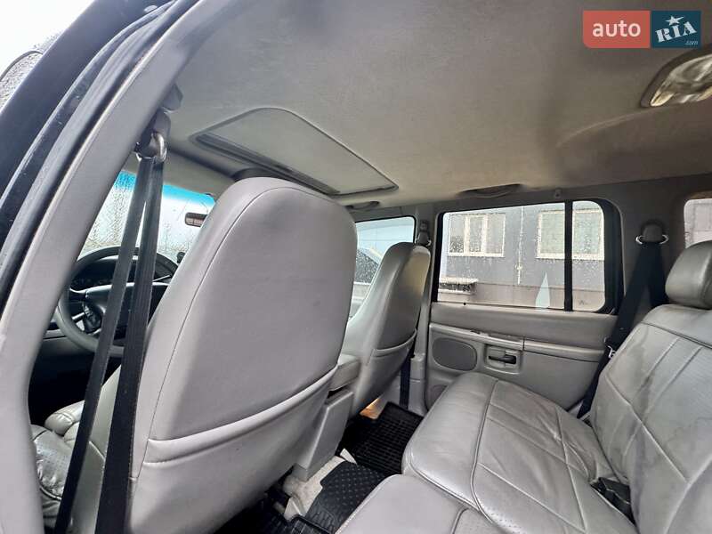 Внедорожник / Кроссовер Ford Explorer 1998 в Одессе