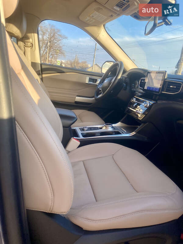 Внедорожник / Кроссовер Ford Explorer 2021 в Чернигове