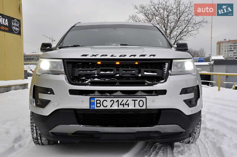 Внедорожник / Кроссовер Ford Explorer 2016 в Львове