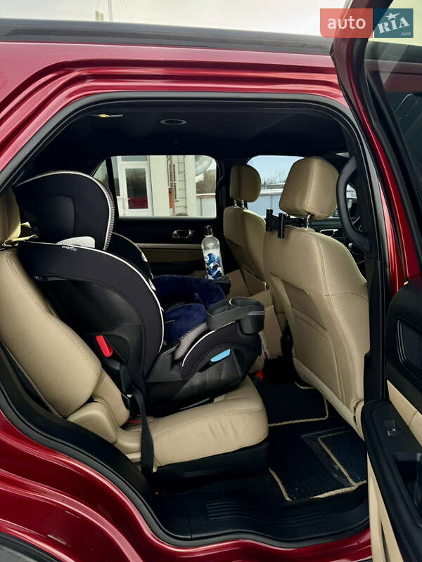 Внедорожник / Кроссовер Ford Explorer 2017 в Виннице