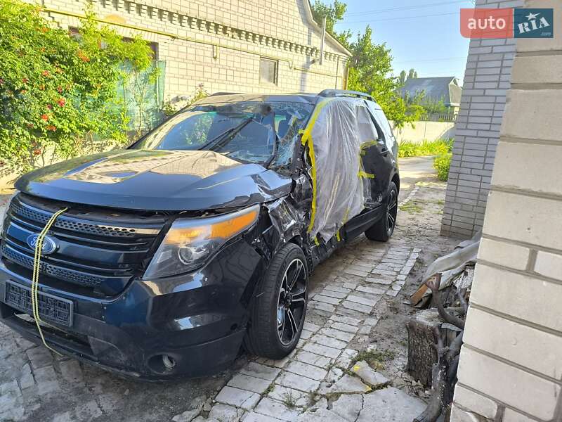 Внедорожник / Кроссовер Ford Explorer 2014 в Яготине