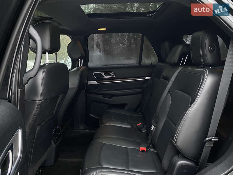 Позашляховик / Кросовер Ford Explorer 2017 в Вінниці