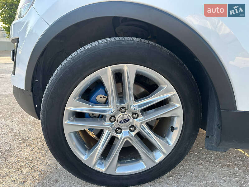 Внедорожник / Кроссовер Ford Explorer 2016 в Львове фото 7 Внедорожник / Кроссовер Ford Explorer 2016 в Львове