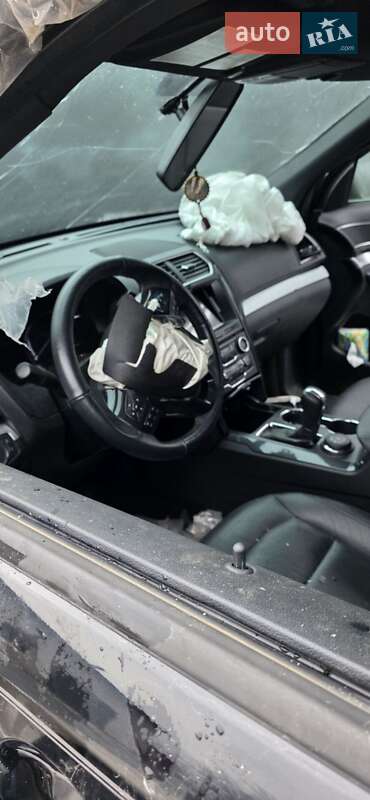 Внедорожник / Кроссовер Ford Explorer 2017 в Харькове фото 3 Внедорожник / Кроссовер Ford Explorer 2017 в Харькове