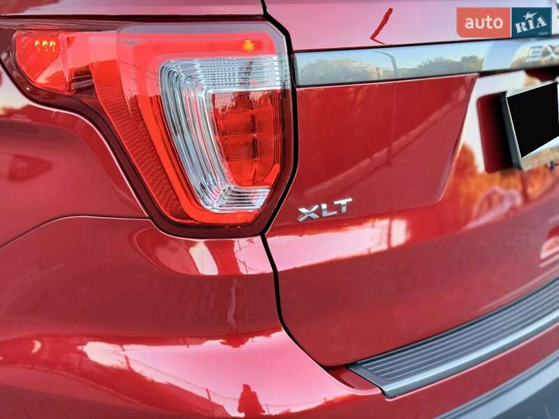 Внедорожник / Кроссовер Ford Explorer 2018 в Шепетовке