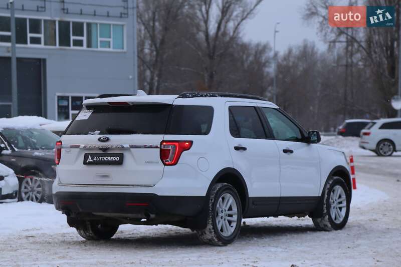 Внедорожник / Кроссовер Ford Explorer 2017 в Киеве