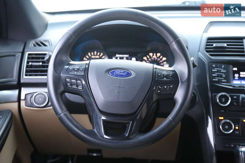 Внедорожник / Кроссовер Ford Explorer 2017 в Киеве