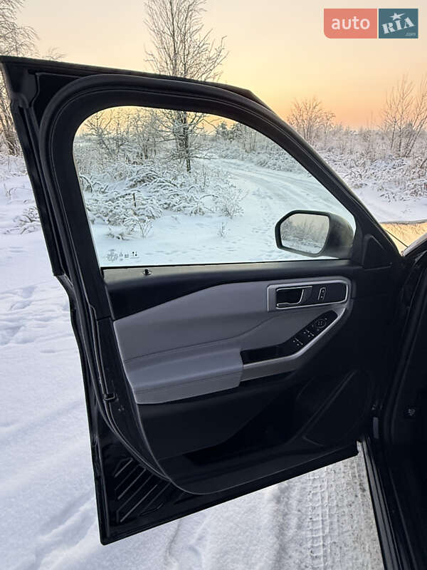 Позашляховик / Кросовер Ford Explorer 2022 в Києві