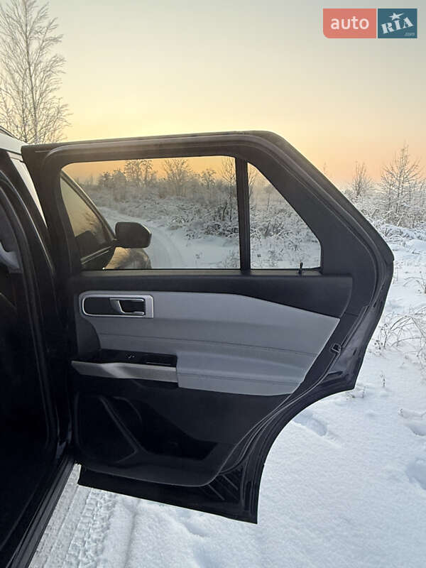 Позашляховик / Кросовер Ford Explorer 2022 в Києві