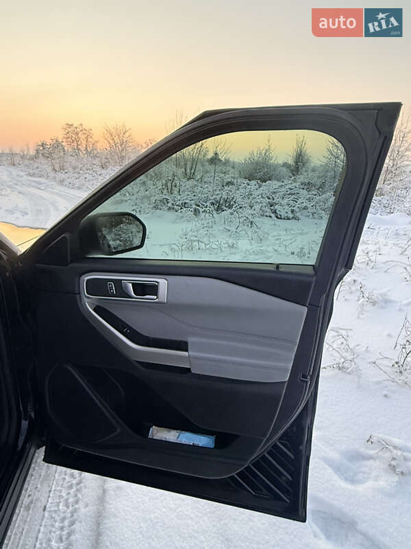 Позашляховик / Кросовер Ford Explorer 2022 в Києві