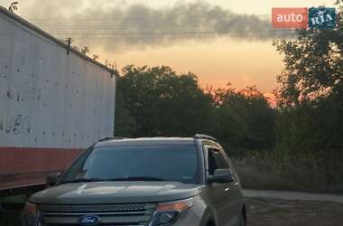 Внедорожник / Кроссовер Ford Explorer 2013 в Ладыжине