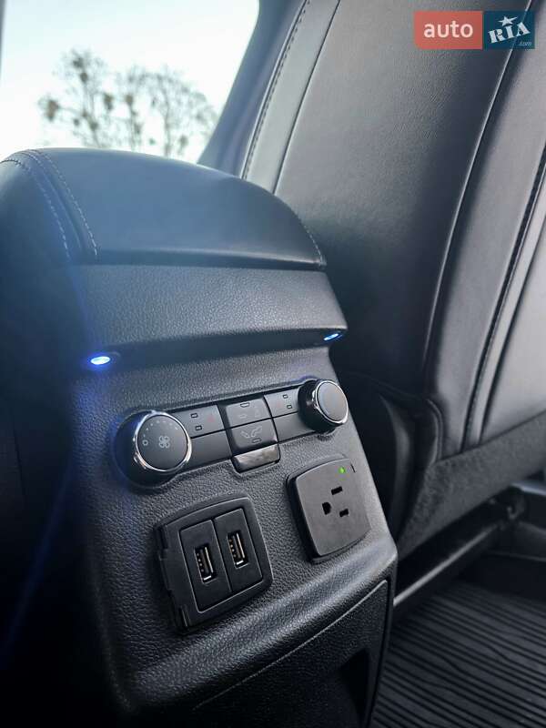 Позашляховик / Кросовер Ford Explorer 2017 в Києві