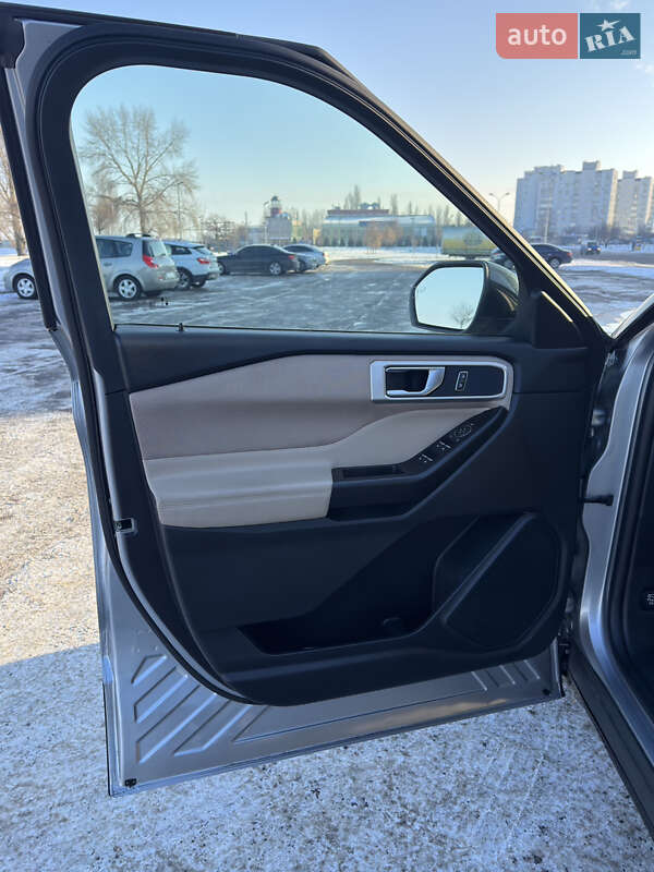 Позашляховик / Кросовер Ford Explorer 2020 в Черкасах