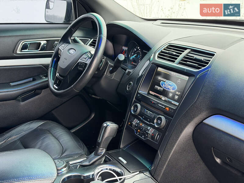 Позашляховик / Кросовер Ford Explorer 2015 в Вінниці