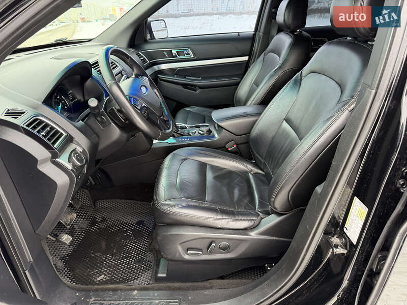 Позашляховик / Кросовер Ford Explorer 2015 в Вінниці