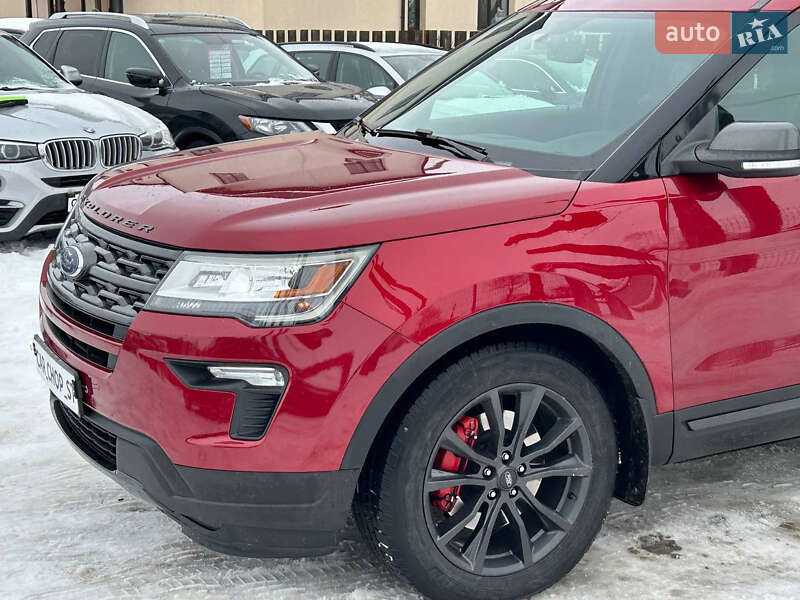 Внедорожник / Кроссовер Ford Explorer 2018 в Стрые