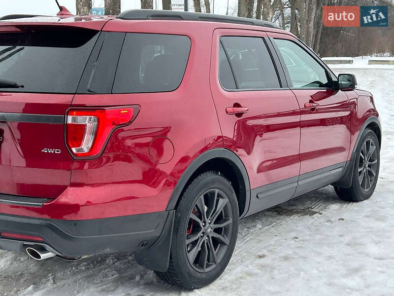 Внедорожник / Кроссовер Ford Explorer 2018 в Стрые