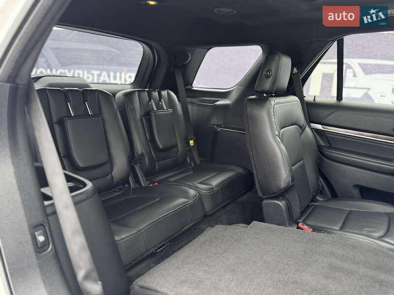 Позашляховик / Кросовер Ford Explorer 2016 в Львові фото 22 Позашляховик / Кросовер Ford Explorer 2016 в Львові