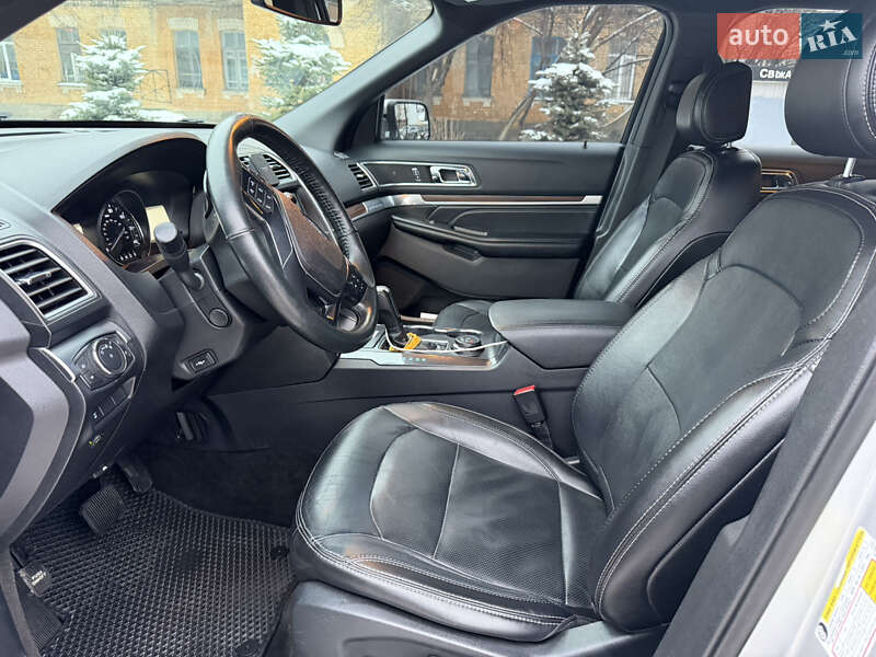 Позашляховик / Кросовер Ford Explorer 2017 в Києві фото 9 Позашляховик / Кросовер Ford Explorer 2017 в Києві