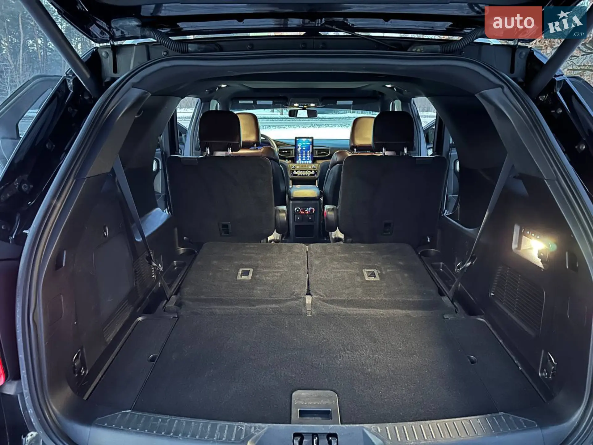2019 Ford Explorer - мініатюра 42