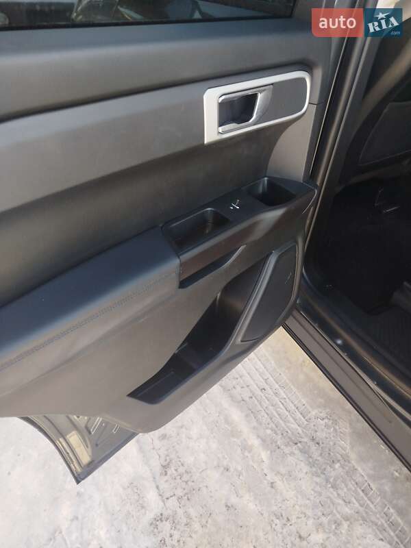 Внедорожник / Кроссовер Ford Explorer 2019 в Маневичах