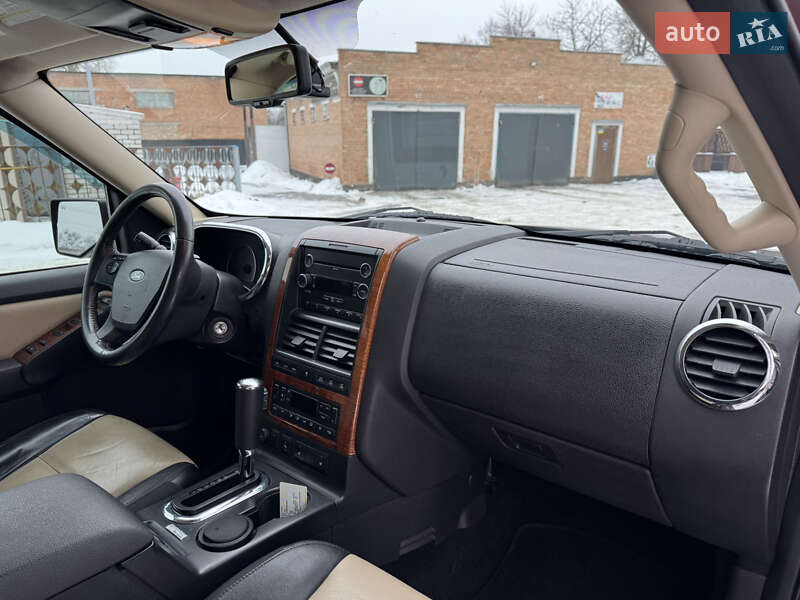 Внедорожник / Кроссовер Ford Explorer 2008 в Лубнах