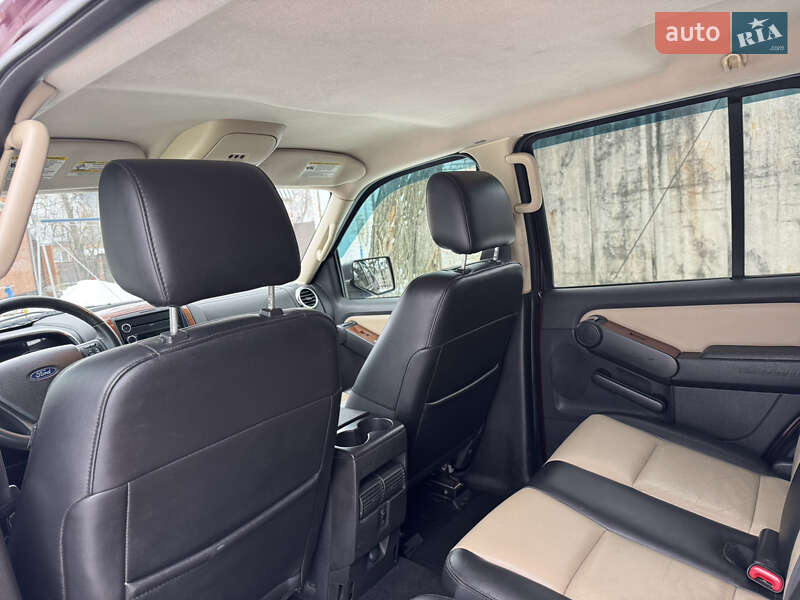 Внедорожник / Кроссовер Ford Explorer 2008 в Лубнах