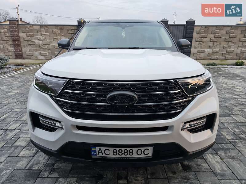 Позашляховик / Кросовер Ford Explorer 2021 в Луцьку