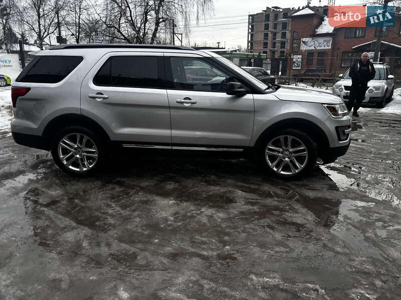 Внедорожник / Кроссовер Ford Explorer 2016 в Ивано-Франковске
