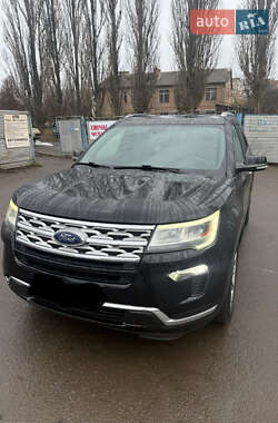 Внедорожник / Кроссовер Ford Explorer 2017 в Ровно