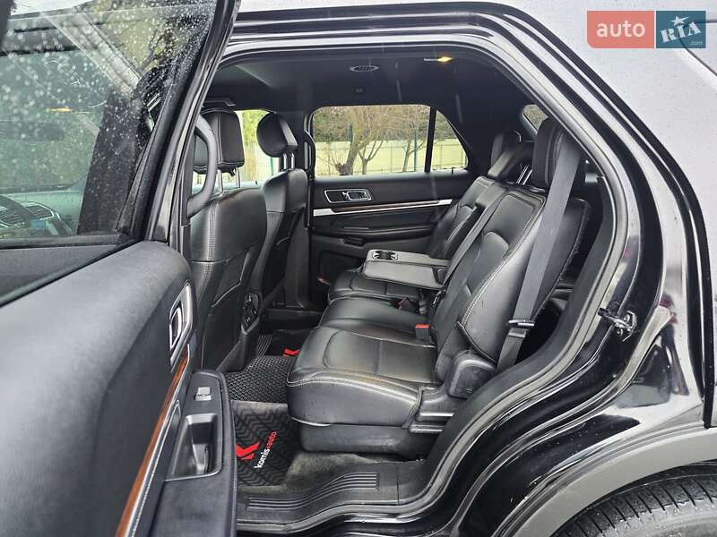 Позашляховик / Кросовер Ford Explorer 2016 в Хмельницькому