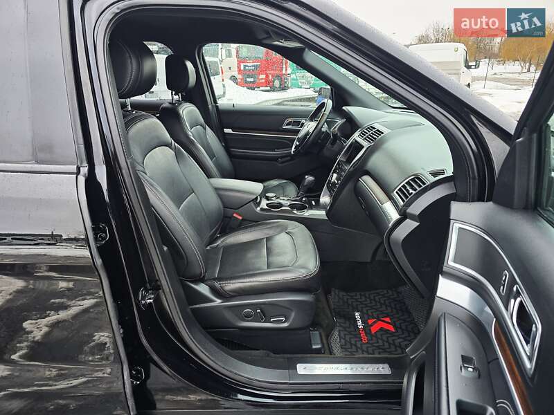 Позашляховик / Кросовер Ford Explorer 2016 в Хмельницькому