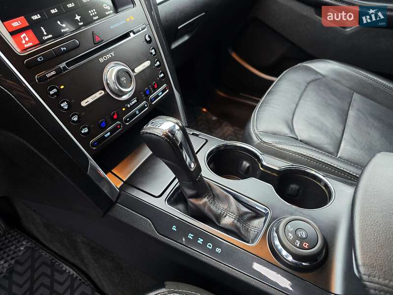 Позашляховик / Кросовер Ford Explorer 2016 в Хмельницькому