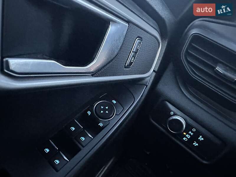 Позашляховик / Кросовер Ford Explorer 2020 в Хмельницькому фото 11 Позашляховик / Кросовер Ford Explorer 2020 в Хмельницькому