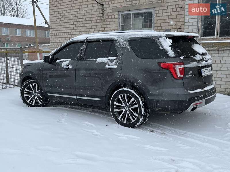 Внедорожник / Кроссовер Ford Explorer 2016 в Обуховке