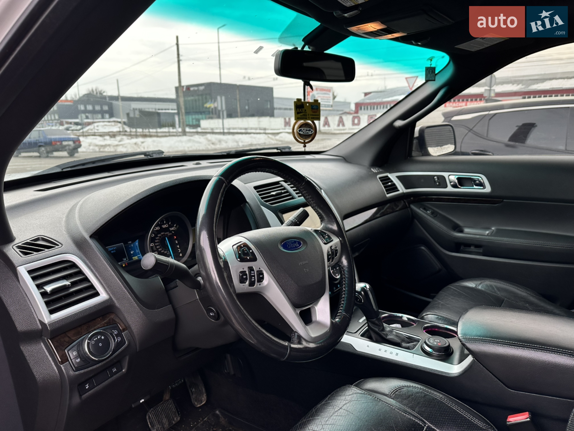 2011 Ford Explorer - мініатюра 10