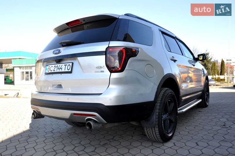 Внедорожник / Кроссовер Ford Explorer 2016 в Львове