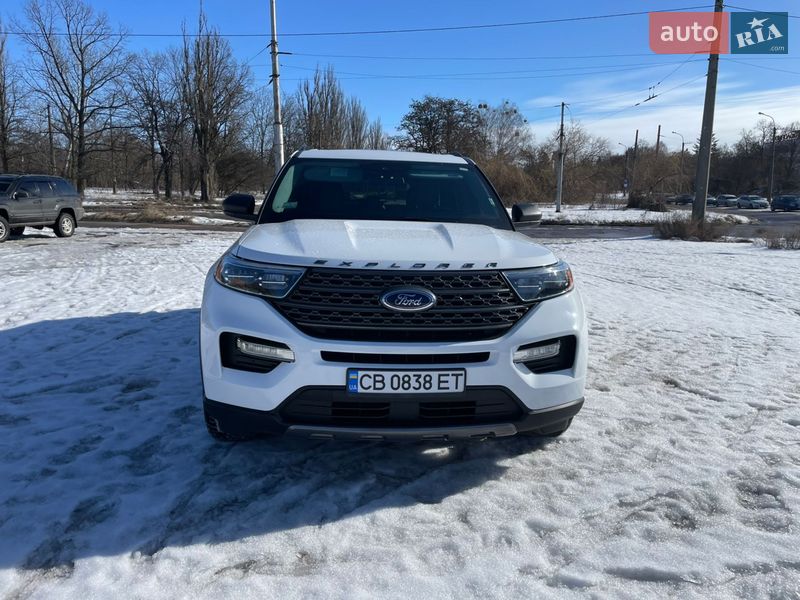 Позашляховик / Кросовер Ford Explorer 2021 в Чернігові
