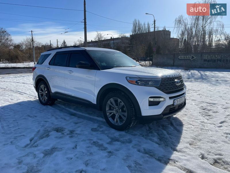 Позашляховик / Кросовер Ford Explorer 2021 в Чернігові
