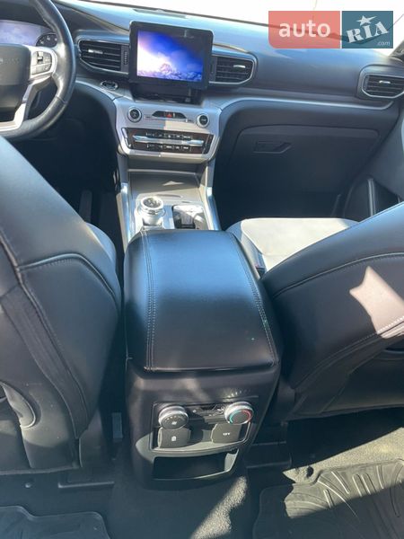 Позашляховик / Кросовер Ford Explorer 2021 в Чернігові