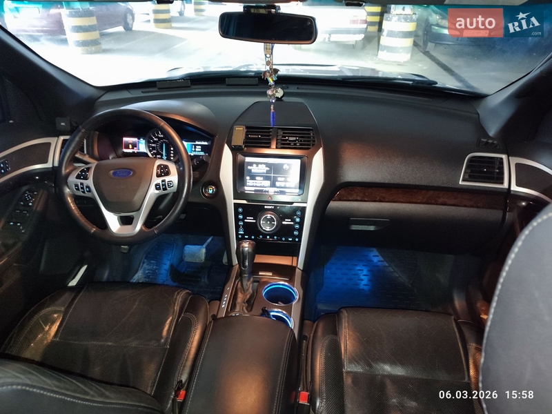 Внедорожник / Кроссовер Ford Explorer 2011 в Киеве